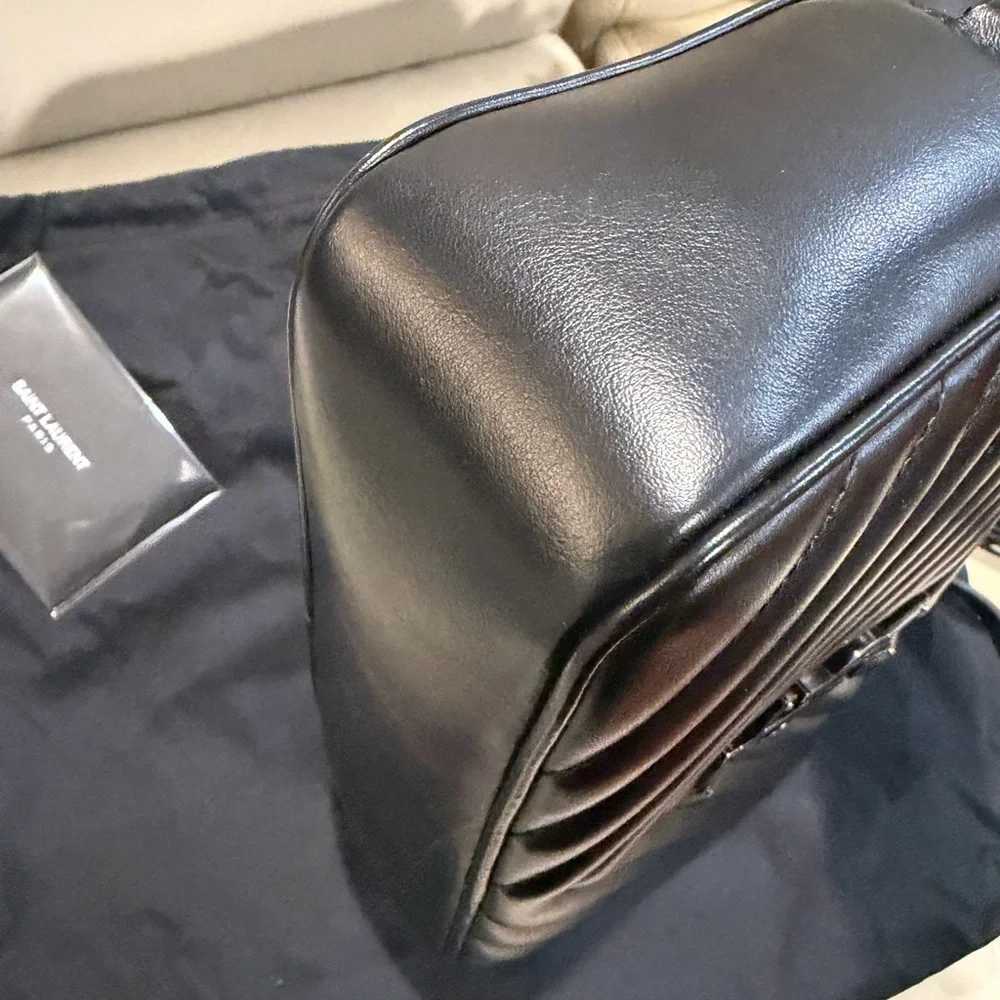 Authentic Saint Laurent Black Quilted Camera Crossbody Bag - Picture 7 of 12